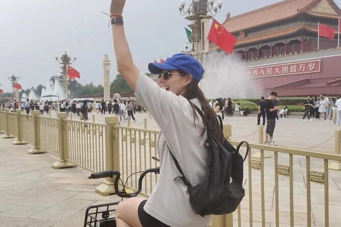 All-Inclusive Mutianyu Great Wall Hiking and Helicopter Overlook Tour - Getting on the Wall: cable car or chairlift with toboggan