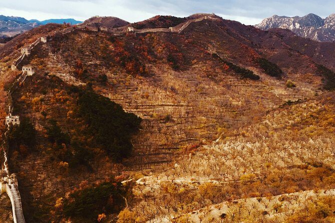 All Inclusive Private Hiking Tour from Huanghuacheng Water Great Wall to Xishuiyu - Price and Logistics: What You’re Really Paying For at $209