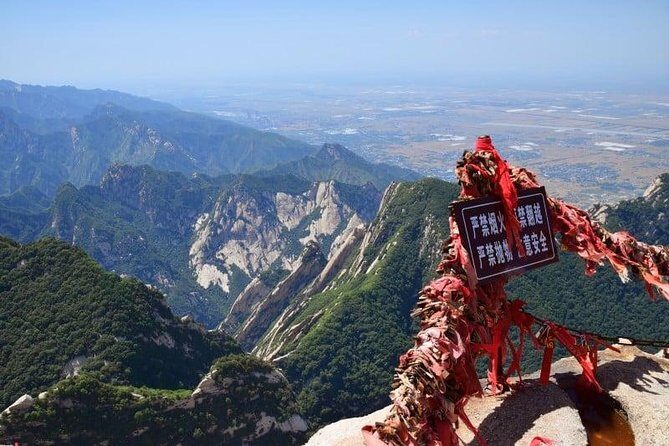 All Inclusive Xian 2-day Private Adventure Tour With Mt.Huashan - Xi’an City Wall after lunch: walk the skyline line