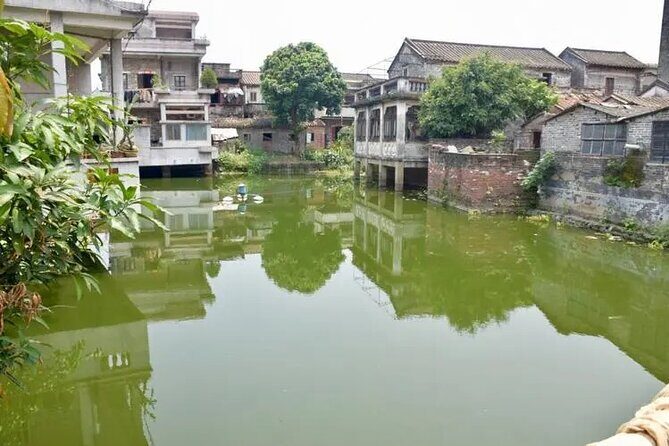 Ancient Water Village Folk Houses and Wine Culture Private Tour - Getting from Guangzhou with a private driver (and fewer headaches)