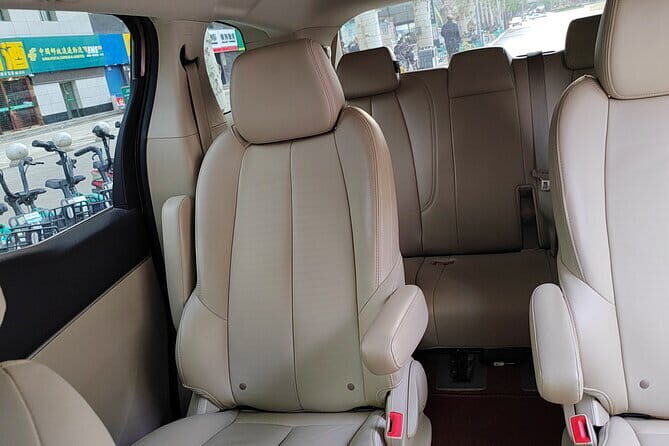 Arrival Transfer Xi'an Xianyang International Airport to Hotel - Language, Luggage, and Getting Help Fast