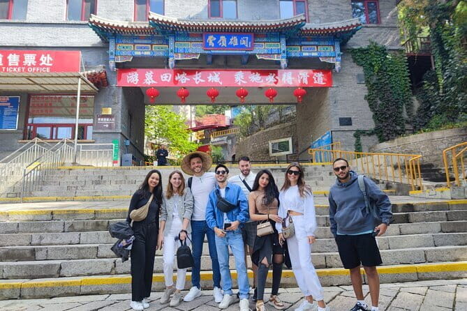 Badaling Great Wall Night Tour with English Speaking Driver - Private group feel: why this setup can feel calmer
