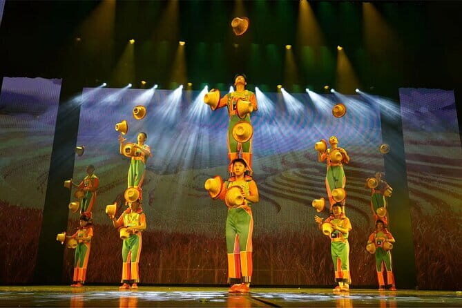 Beijing Acrobatic Show in Red Theater with Guide and Transfer - Who This Beijing Acrobatic Show Is Best For