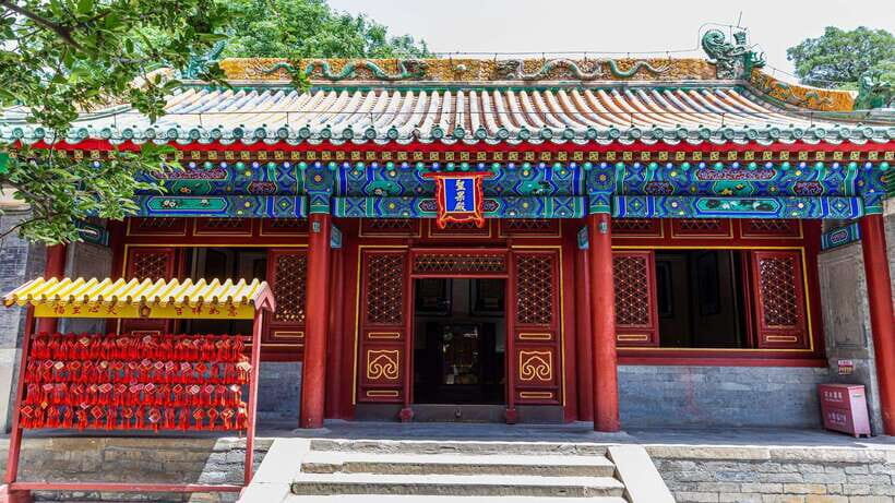 Beijing: Beihai Park Entry Ticket & English PDF Guidebook - Price and value: why this works well for independent travelers