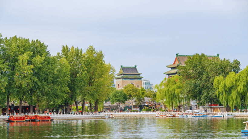 Beijing: Bell and Drum Towers Entry Ticket—Historic Landmark - Entering the Bell Tower: The Big Bell That Earned a Crown