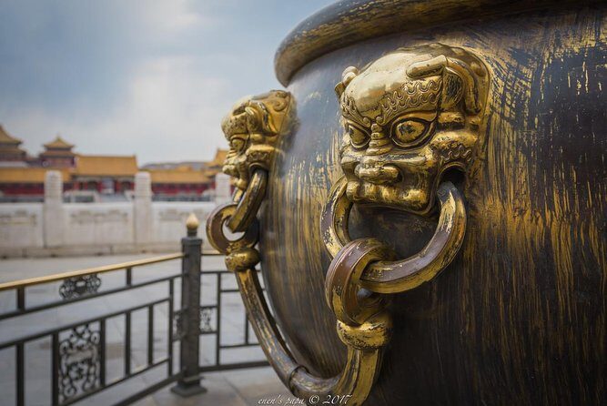 Beijing Forbidden City Skip-the-Line and Huanghuacheng Great Wall Private Tour - Huanghuacheng Great Wall: The Lakeside Section That Looks Unreal