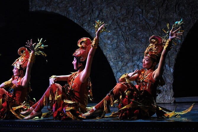 Beijing Golden Mask Dynasty Show Discount Tickets - Should you book the Beijing Golden Mask Dynasty discount tickets?