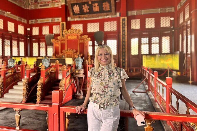 Beijing Half Day Private Tour : Lama Temple, Confucius Temple, WuDaoYing Hutong - Entering Lama Temple (Yonghegong) with time to actually look