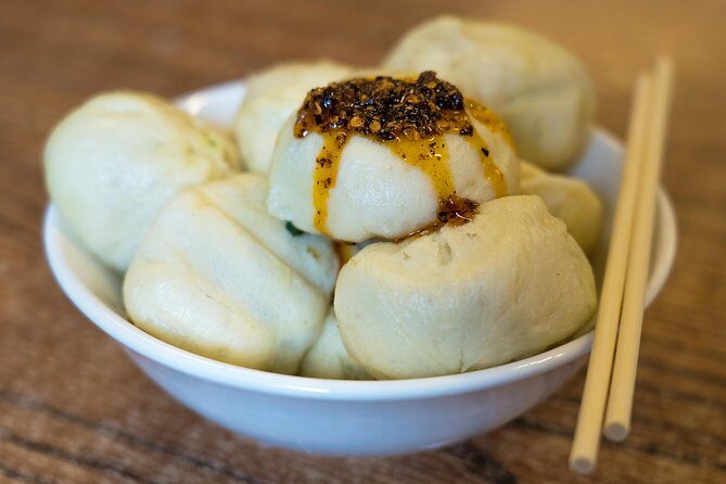 Beijing: Hutong Breakfast Food Tour - What you’ll actually eat: from zongzi to douzhi to cheesy jianbing