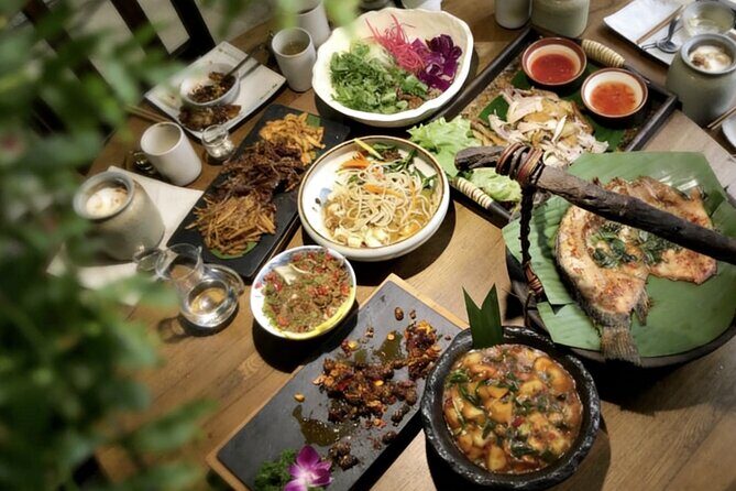 Beijing Hutong Night Tour with Yunnan Style Dinner and Chartered Boat Ride at Houhai Lake - Lotus Lane and the boat: seeing Houhai from the water for an hour