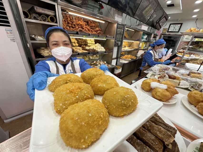 Beijing: Hutong Private Culinary Walking Tour - Hutong Food Feels Like Beijing, Not a Performance
