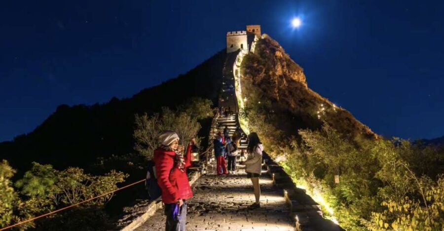 Beijing: Jinshanling and Simatai Wall&Gubei Watertown Tour - From village dinner to dusk: the pivot point of the day