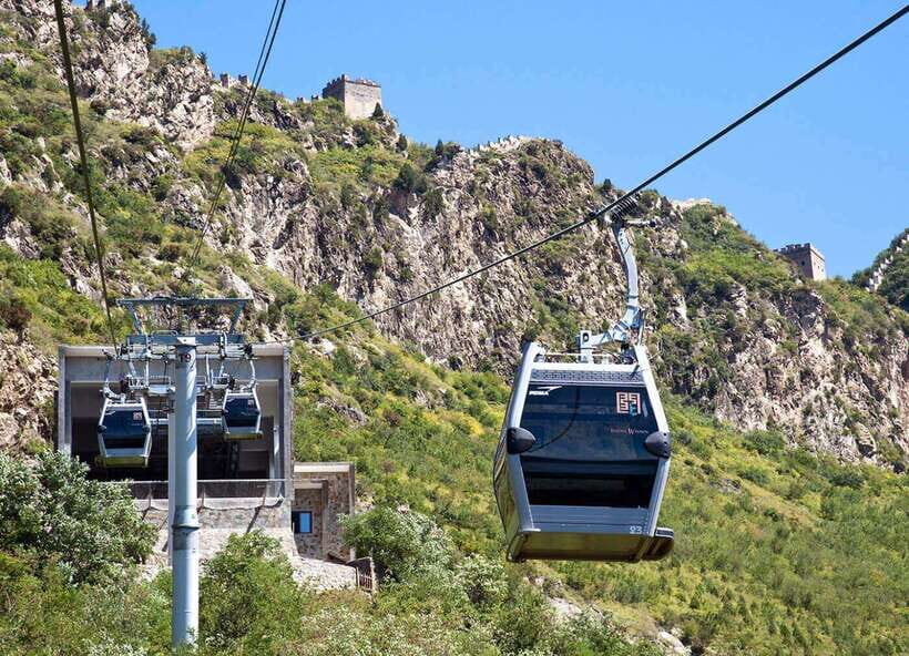 Beijing: Jinshanling Great Wall Private Tour with Options - Cable cars and other logistics: what’s included, what’s not