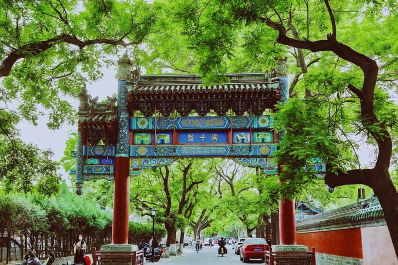 Beijing: Lama Temple E-Ticket or Full-Day Guided City Tour - Two ways to visit Lama Temple: e-ticket or the full-day imperial loop
