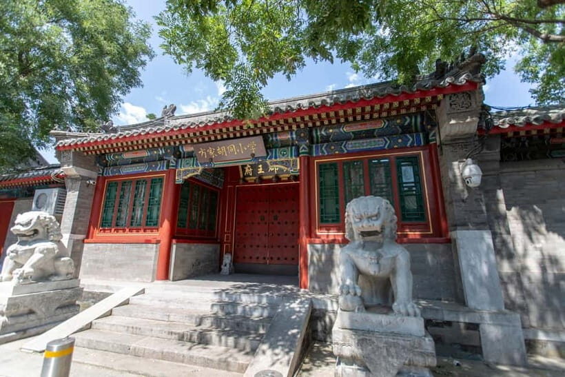 Beijing: Lama Temple Entry Ticket and Optional Guided Tour - Timing and flow: Why the bus plan helps (and where it can pinch)