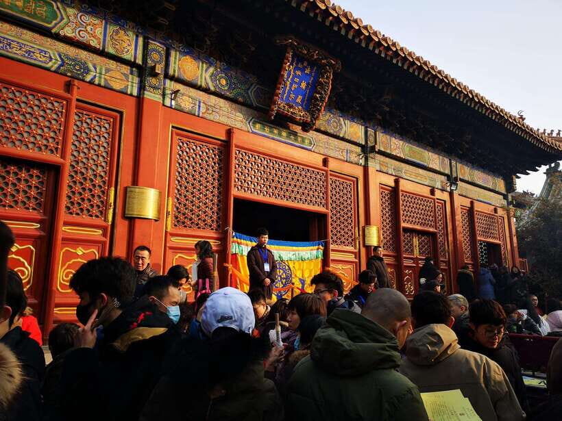 Beijing lama Temple Or Confucius Temple Tickets Reservation - Optional Guided Trip Upgrades: When a Guide Is Worth the Extra