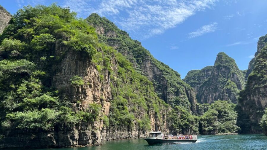 Beijing: Longqing Gorge w/Great Wall or Guyaju Private Tour - What to bring so the day doesn’t snag