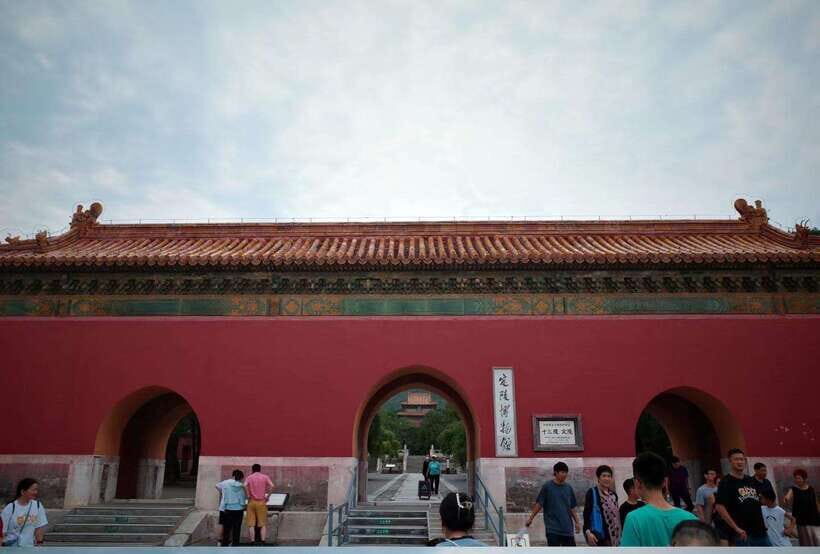 Beijing: Mutianyu Great Wall Private Tour with Ticket - Guides and On-the-Ground Service: Names You Might See