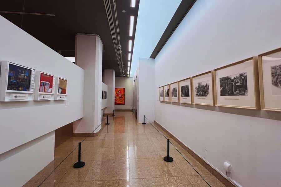 Beijing: National Art Museum of China Entry Reservation - Before you go: what to bring (and what to skip)