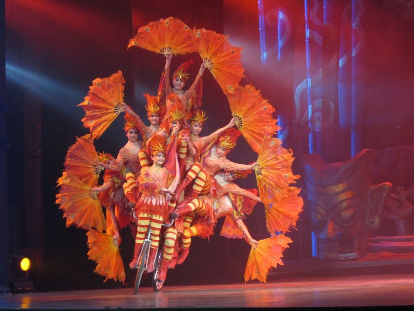 Beijing Night Tour with Acrobatics Show & PekingDuck Dinner - Beijing at Dusk: The Easy Way to Get the Night Feeling