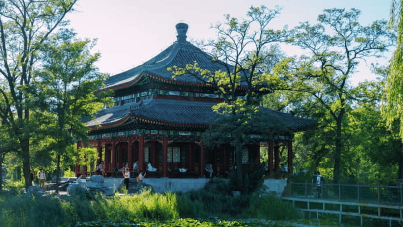 Beijing: Old Summer Palace Ruins Park Admission Ticket - Timing Tips: Peak vs Off-Peak and Closing Rules That Matter