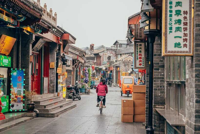 Beijing: Panda House w/Great Wall or City Sites Private Tour - Who should book this private panda-and-Beijing day