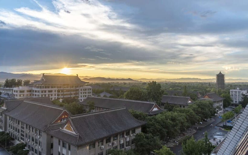 Beijing: Peking University Campus Guided Walking Tour - Hua Biao ornamental pillars and Qilin statues