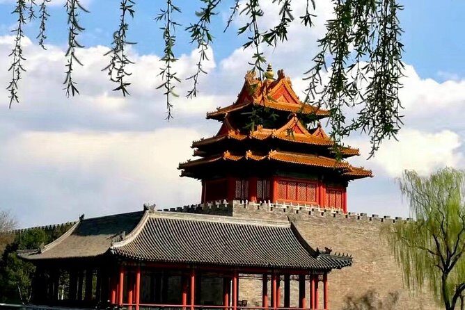 Beijing Private Layover Tour to Mutianyu Great Wall and Forbidden City - Skip-the-line support and shuttle buses: saving time where it matters