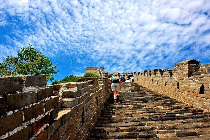 Beijing Private Tour to Huaibei Ski Resort and Mutianyu Great Wall with Lunch - Price and logistics: what the $199.80 includes, and what doesn’t