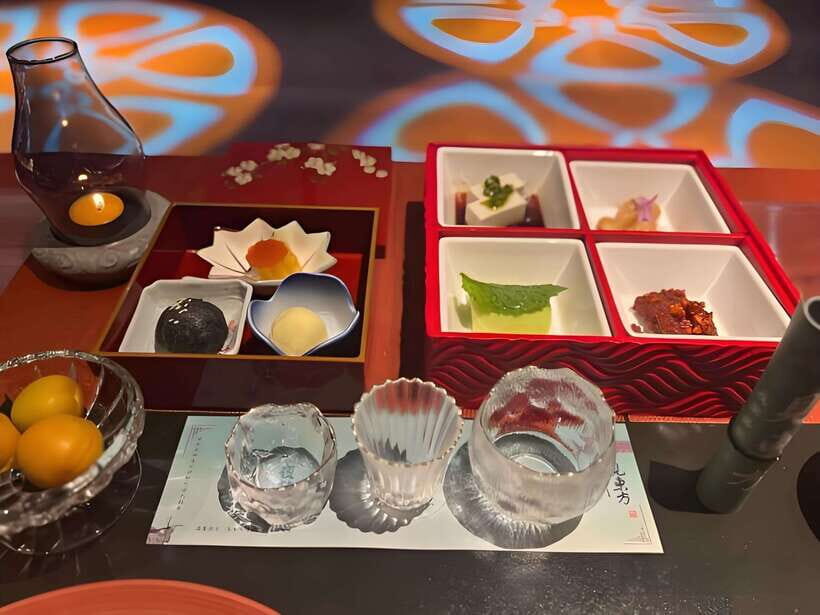 Beijing Royal Dinning Experience with cultural performance - Royal Courtyard Near the Forbidden City: First Impressions