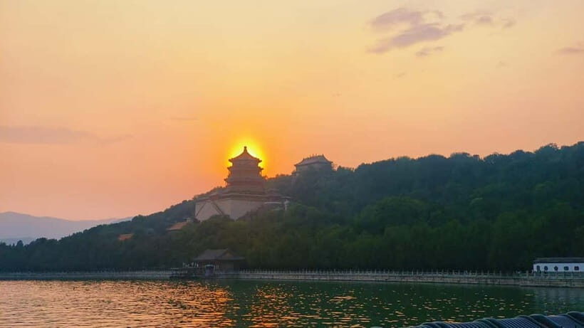 Beijing: Summer Palace Highlight Walking Tour - Why a 2-hour highlight walk actually works at the Summer Palace