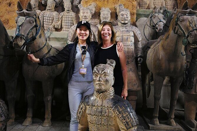Beijing: to Xi'an Terracotta Day Tour by Roundtrip Bullet Train - The morning beat: Beijing pickup and getting to the station
