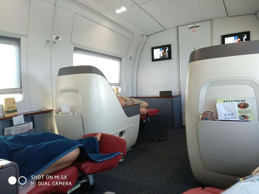 Beijing to Xi'an Terracotta Tour by Roundtrip Bullet Train - Choosing Seat Class and Avoiding the Common Train Headache