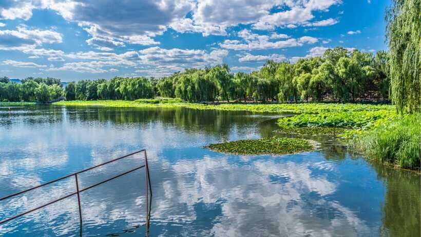 Beijing: YuanMingYuan Park (Garden of Gardens) e-Ticket - Yuanmingyuan’s Real Hook: Palace Splendor to Haunting Ruins