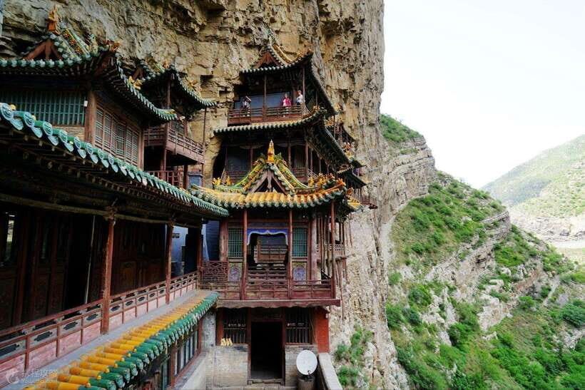 Beijing:Bullet Train Tour to Hanging Temple&Yungang Grottoes - Bullet train logistics from Beijing to Datong, with less stress
