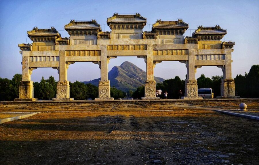 Beijing:Eastern Qing Tomb/Huangyaguan Great Wall/Dule Temple - The Drive, the Timing, and Why Starting Early Helps