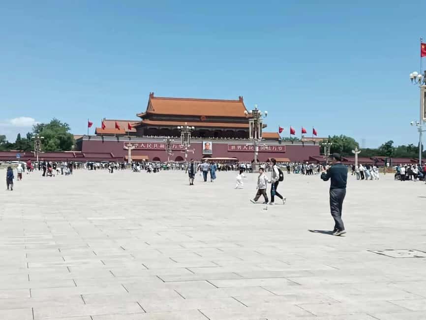 Beijing:Private Forbidden City and Tiananmen Square Tour - Walking into the Forbidden City: stories that make the layout click