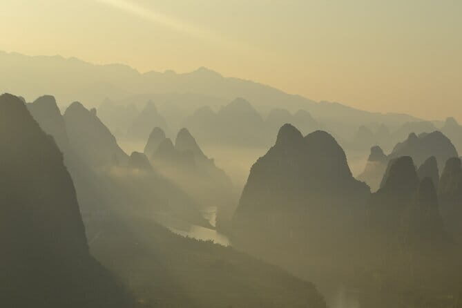 Best of Guilin Li River Xianggong Hill and Yulong River - Why this Guilin day works: Li River, hills, and two water rides