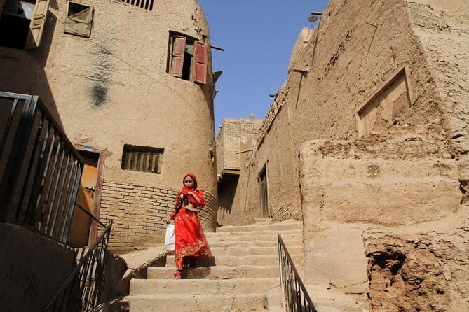 Best of Kashgar tour with Karakoram Highway - Comfort, altitude, and weather: the part you shouldn’t ignore
