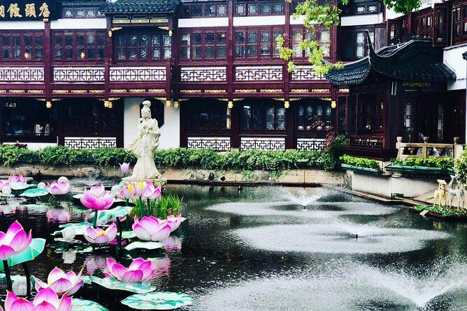 Best of Shanghai One Day Tour - Yuyuan Garden and Old Street: classic Shanghai in the morning