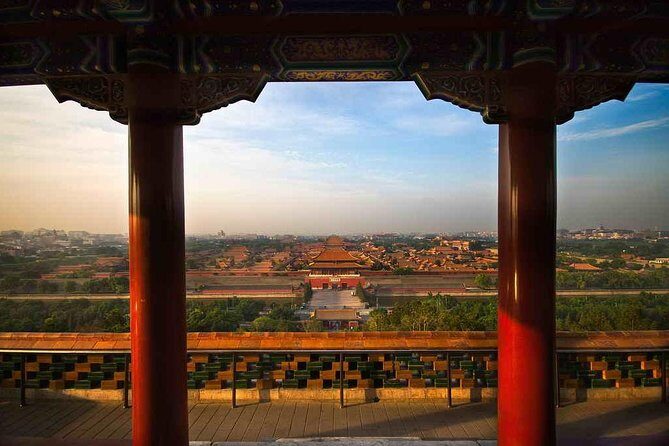 Boutique Tour: Tiananmen, Forbidden City, Mutianyu with VIP Pass - Forbidden City, step by step: from the Meridian line to the Imperial Garden