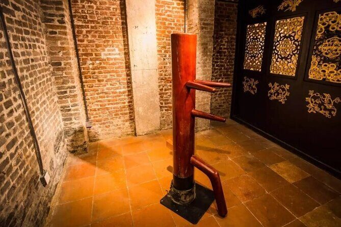 Bruce Lee Hometown Martial Art Culture Lion Dance Private Tour - Mt. Foshan Liang Park: a Qing dynasty garden reset