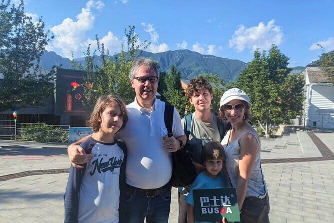 BusDa-Full-Day Bus Trips: Mutianyu, Summer & Old Summer Palaces - Key takeaways before you go