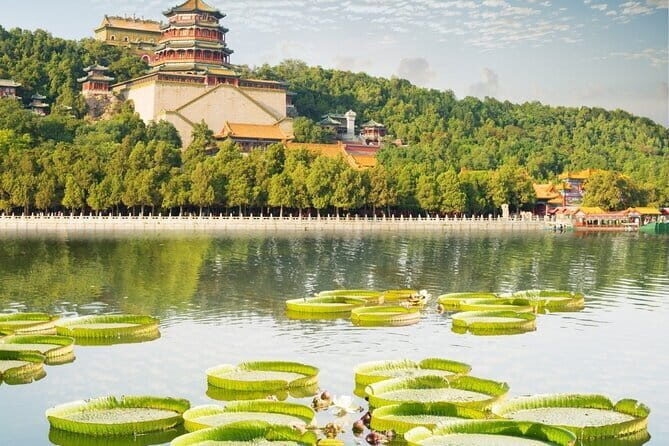 BusDa-Full-Day Bus Trips: Mutianyu, Summer & Old Summer Palaces - Summer Palace: the lake, the gardens, and how to see it without getting lost