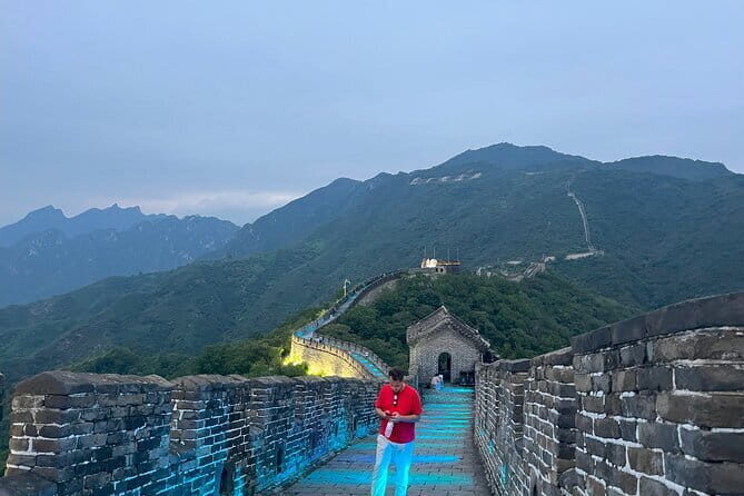 BusDa-Sunset Glow at Mutianyu Great Wall Night Bus Tour w/ Ticket - Sunset to Stargazing: Why Mutianyu at Night Works