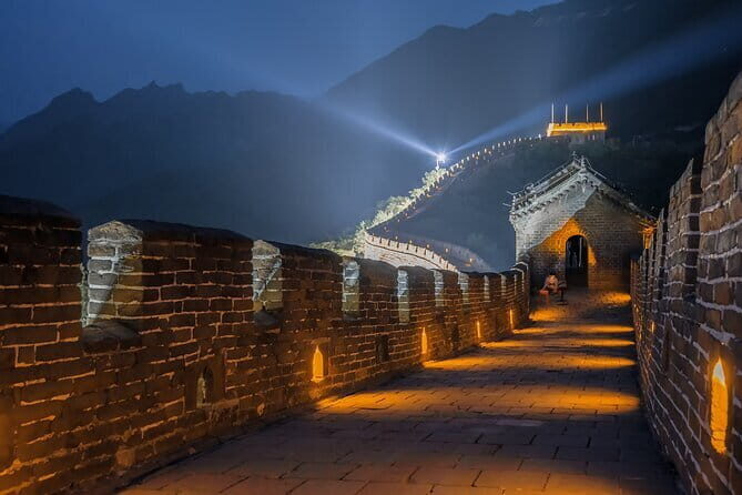 BusDa-Sunset Glow at Mutianyu Great Wall Night Bus Tour w/ Ticket - The 3:30 pm Start and How the 6.5 Hours Actually Feel