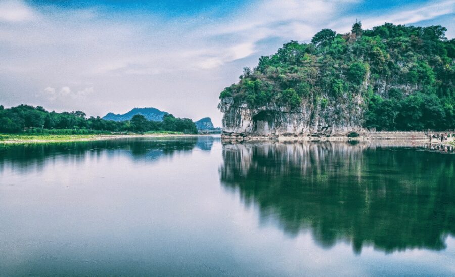 By bullet train Guangzhou to Guilin city highlights tour - FAQ