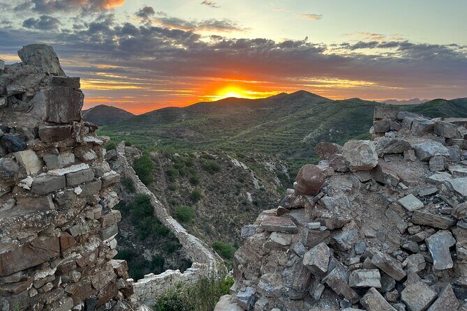 Camp at the wall, Great Wall camping with a Local Guide - Price and What You’re Really Paying For (Plus the Stuff to Budget)