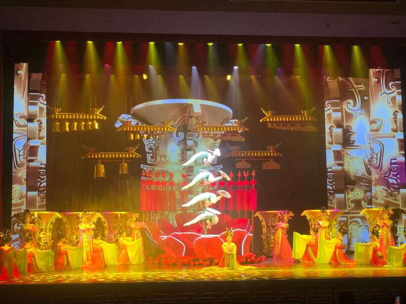 Chaoyang Acrobatics Ticket - Red Theatre Tickets and QR Codes: What You Really Need