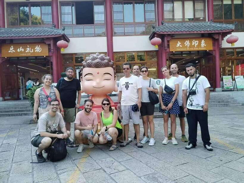 Chengdu: Giant Panda and Leshan Buddha Day Trip - Key Things I’d Zoom In On